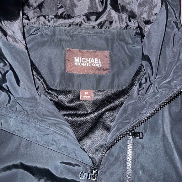 Michael Kors wind breaker/rain jacket - Picture 3 of 4